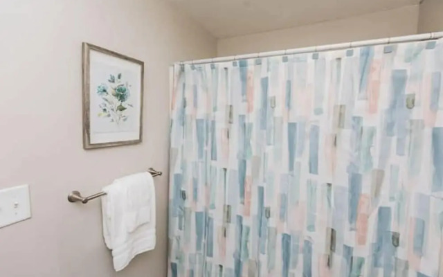 47th Place Forest Park