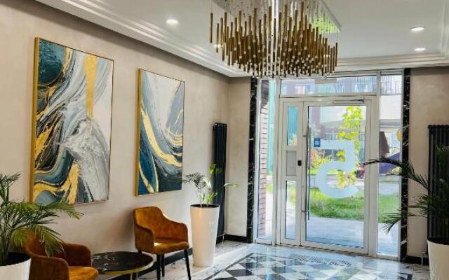 ZhK 4 YOU Business 3 Luxury Apartments