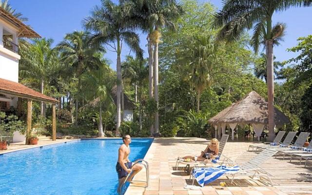 Mayaland Hotel & Bungalows