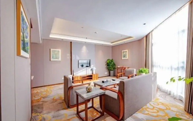 Ramada Encore by Wyndham Jingzhou Shashi
