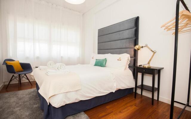 ML Apartments Charming Rooms
