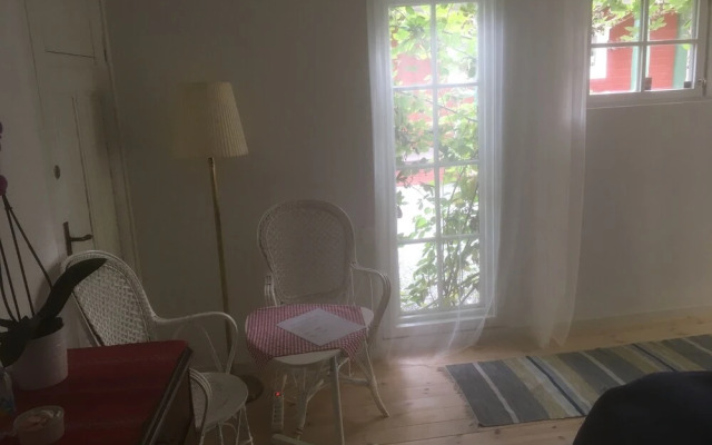 Varmdovagen B&B Cottage