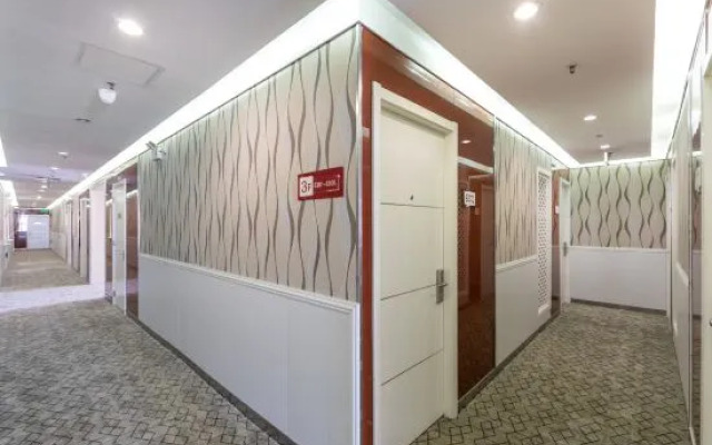 Rose Garden Express hotel