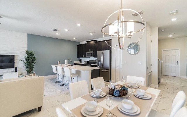 4BR 3BA Townhouse in ChampionsGate