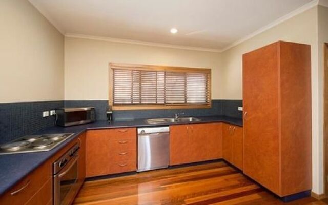 Portside Executive Apartments