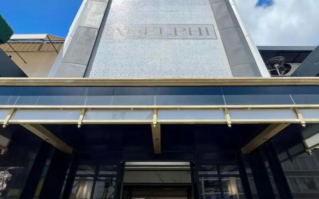 Sea-facing Apartment at Adelphi Galleria