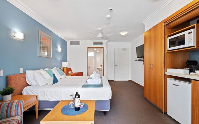 3BR Coolum Beach Escape