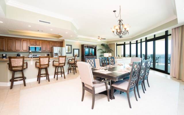 Phoenix West 1001 Apartment 4