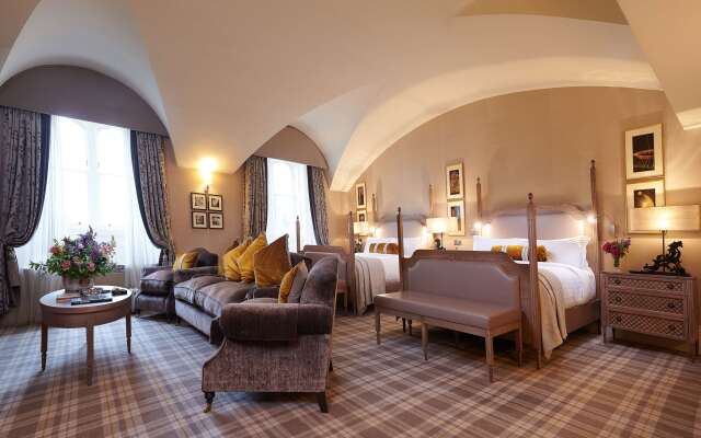 Dromoland Castle Hotel