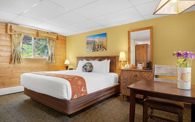 Box Canyon Lodge And Hot Springs