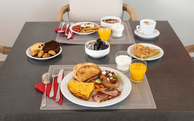 Milos Achivadolimni Hotel Bungalows and Camping Caravan Park