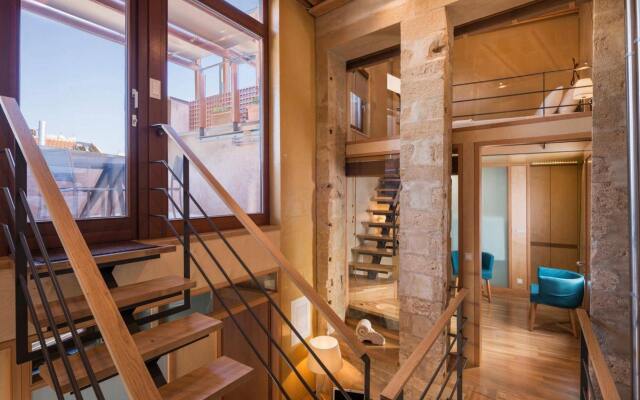 Neoria Houses