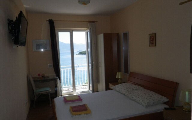 Mir - Perfect Location & Cosy - SA3