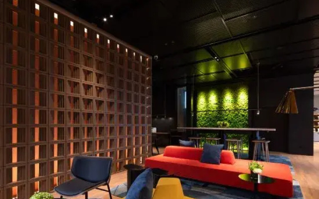 Hampton by Hilton Wuhan OVCEC