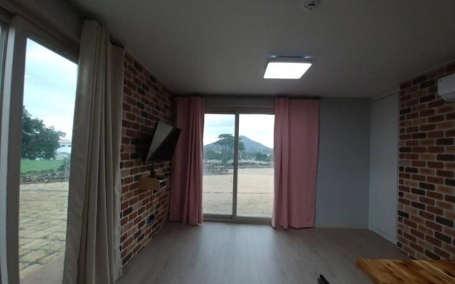 Jeju Bijarim Very Mung Pension