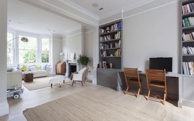 onefinestay - Queen's Park private homes