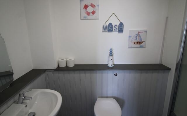 Ardwyn Apartment by Cardiff Holiday Homes
