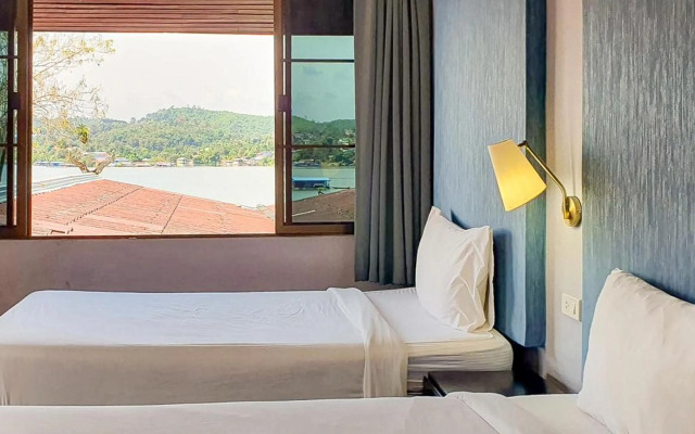 Phornpailin Riverside Resort