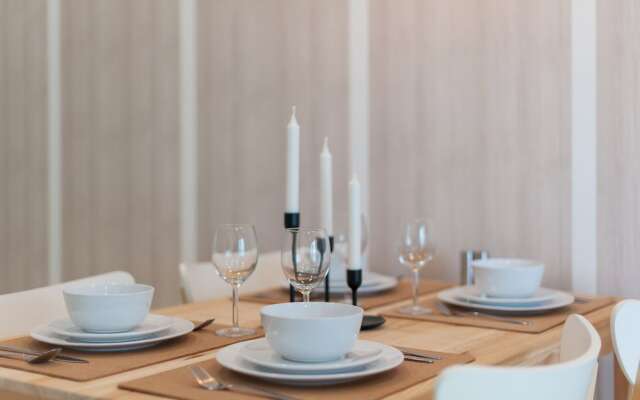 S6 Beautiful 2 Beds Suite - KLCC - KL Tower - WIFI