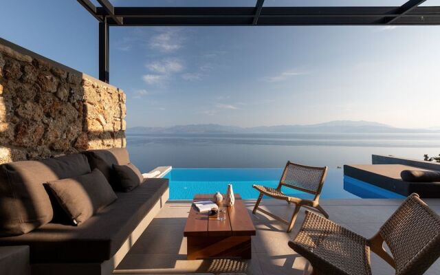 Le Grand Bleu Resort