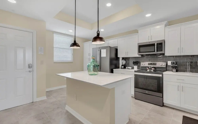 Storey Lake 4731 #304