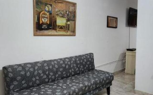 Esmeralda Apartment