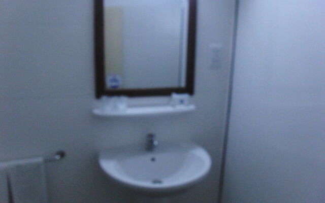 Rimi Hotel