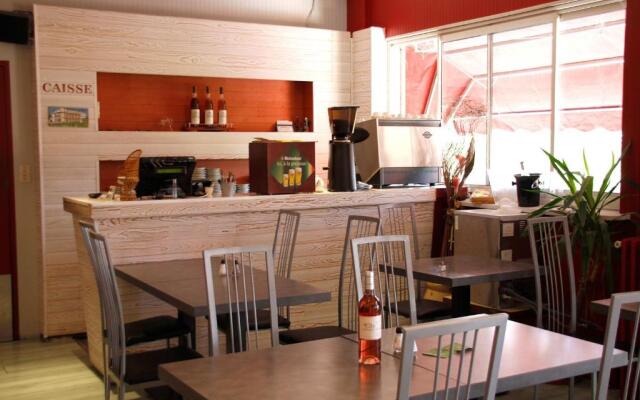 Le Relais des Garrigues