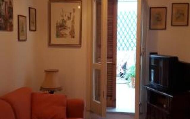 Palazzo Mansi Montenegro