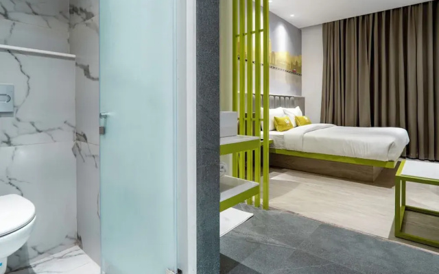 Hotel Le Roi Express Karol Bagh