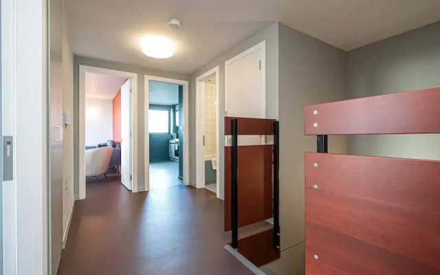 Chic Three-bedroom Home in Poplar