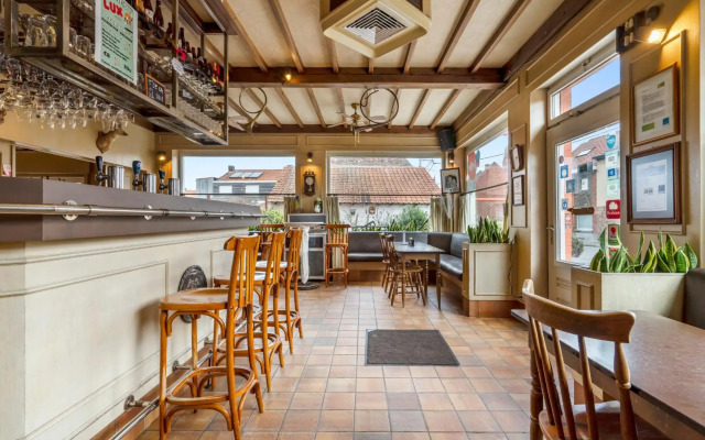 Elckerlyck Inn Hotel