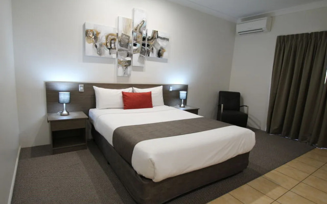 Comfort Inn Midlander Emerald