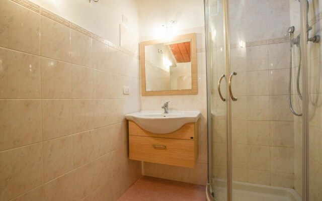 Beautiful Apartment in Cecina With 1 Bedrooms