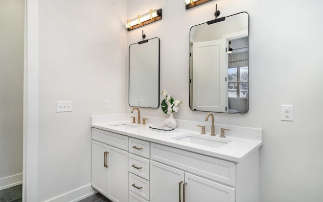 Trinity Beats-private Rooftop Deck-east Nashville