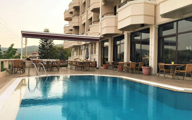 Lord Hotel