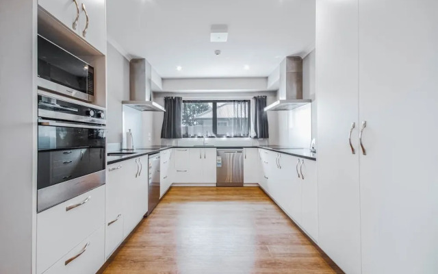 ACL Studio Units