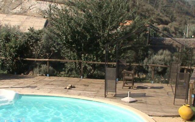 Rojal House