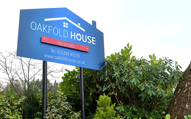 Oakfold House