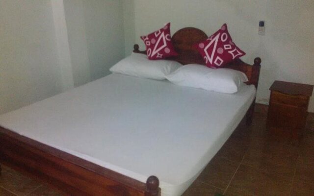 Summer Set Inn