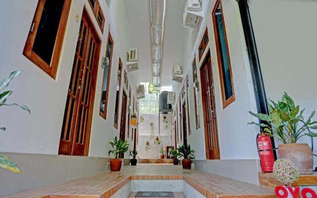 OYO 90512 Tiny House