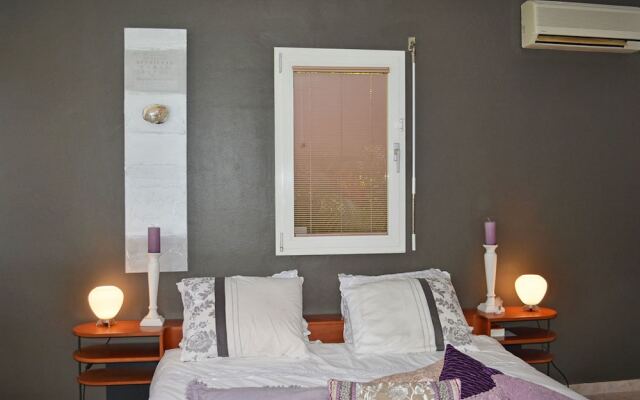 Luxurious Villa in Willemstad with Private Pool