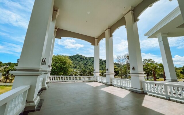 Grand Lord Hotel& Residence