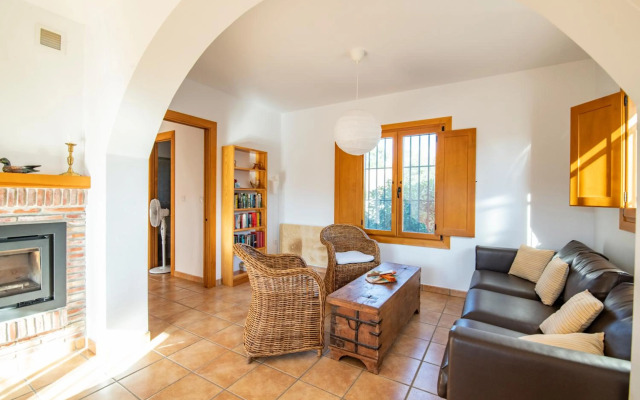 Casa Grande / Rosas Cantares