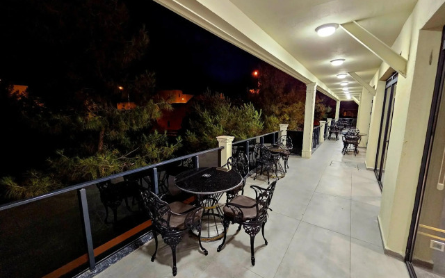 Asur Imperial Hotel