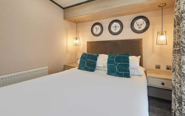 Host Stay Teejay s Lodge