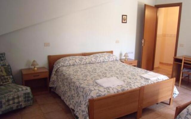 B&B Xenia