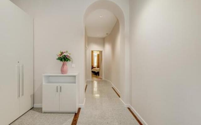 Royal Theatre Apartments