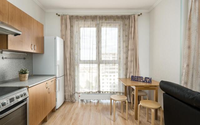BestFlat24 on Rozhdestvenskaya Street 11
