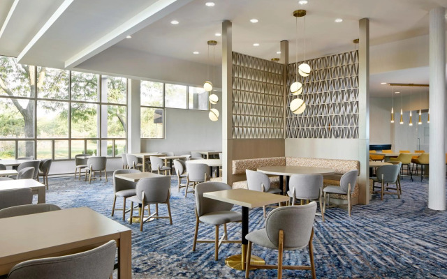 Delta Hotels by Marriott Toledo